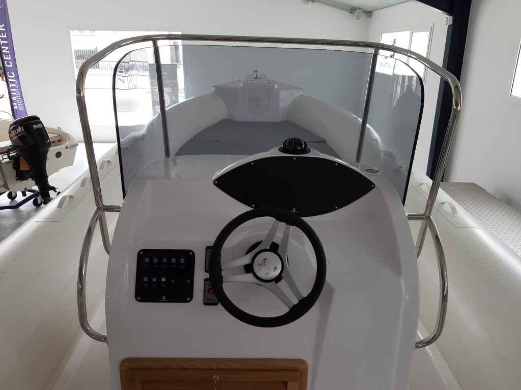 Capelli Tempest 900 OPEN Nautic Center Menorca