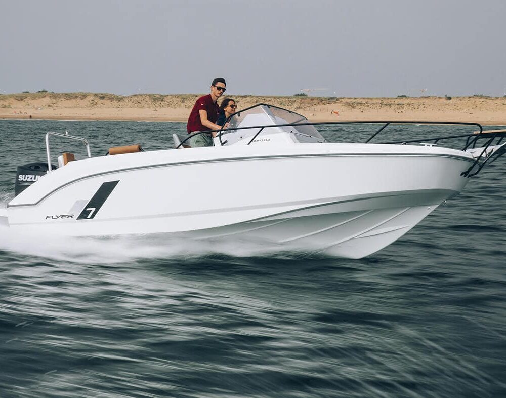 Beneteau Flyer 7 SUNdeck Nautic Center Menorca