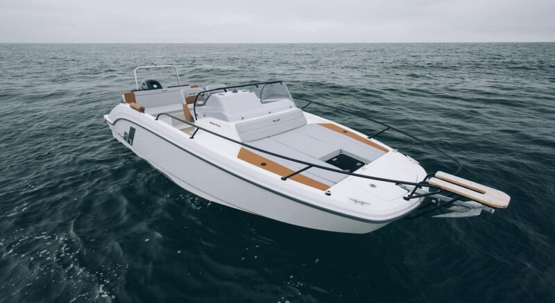 Beneteau Flyer 7 SUNdeck Nautic Center Menorca