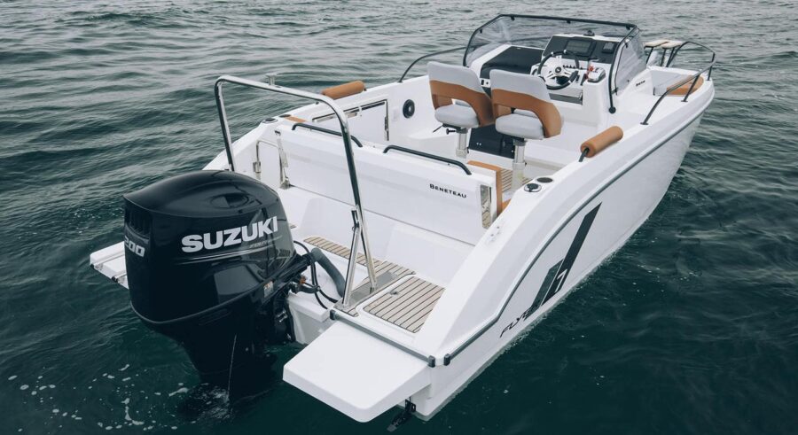 Beneteau Flyer 7 SUNdeck Nautic Center Menorca