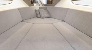 Gran Turismo 32 | Beneteau en Menorca | Nautic Center