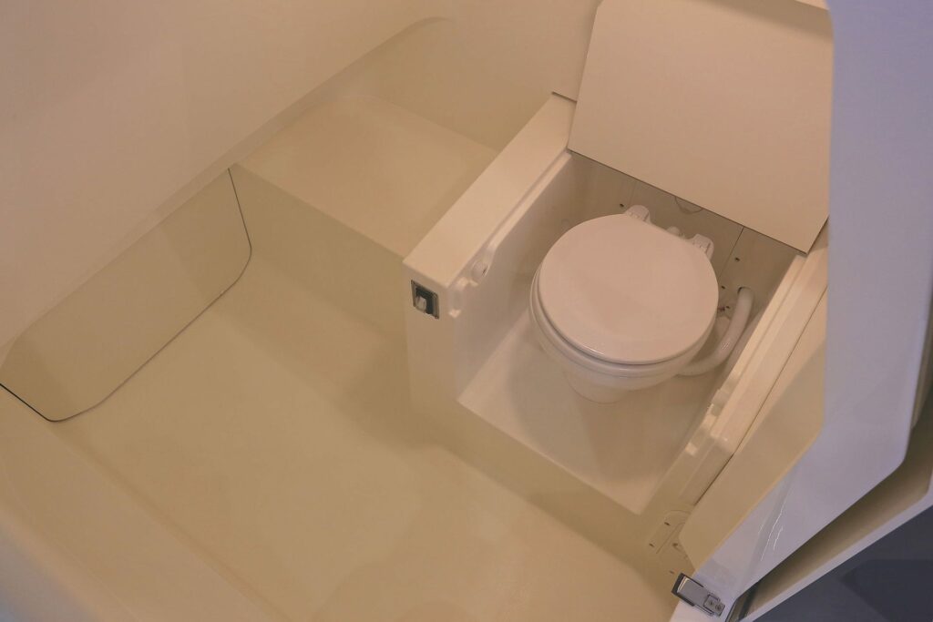 Capelli Tempest 800 Nautic Center Menorca