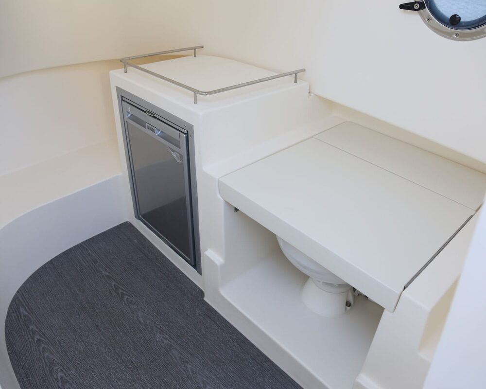 Capelli Tempest 850 OPEN Nautic Center Menorca