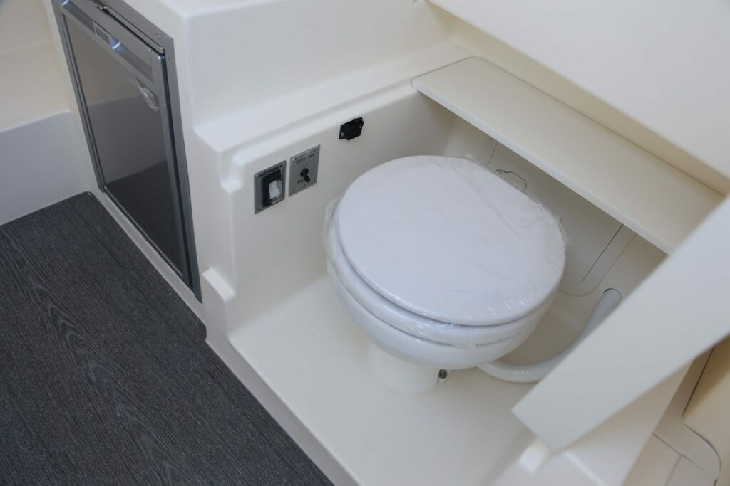 Capelli Tempest 850 OPEN Nautic Center Menorca