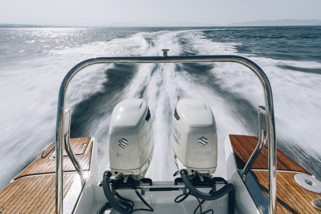 Flyer 10 | Beneteau en Menorca | Nautic Center