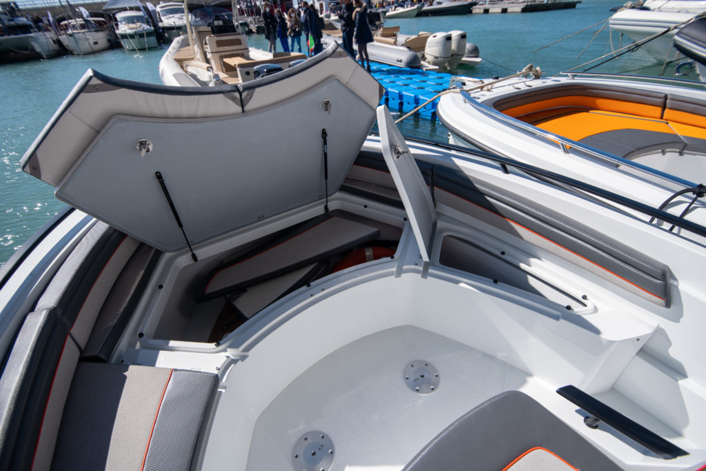 BMA X266 Nautic Center Menorca