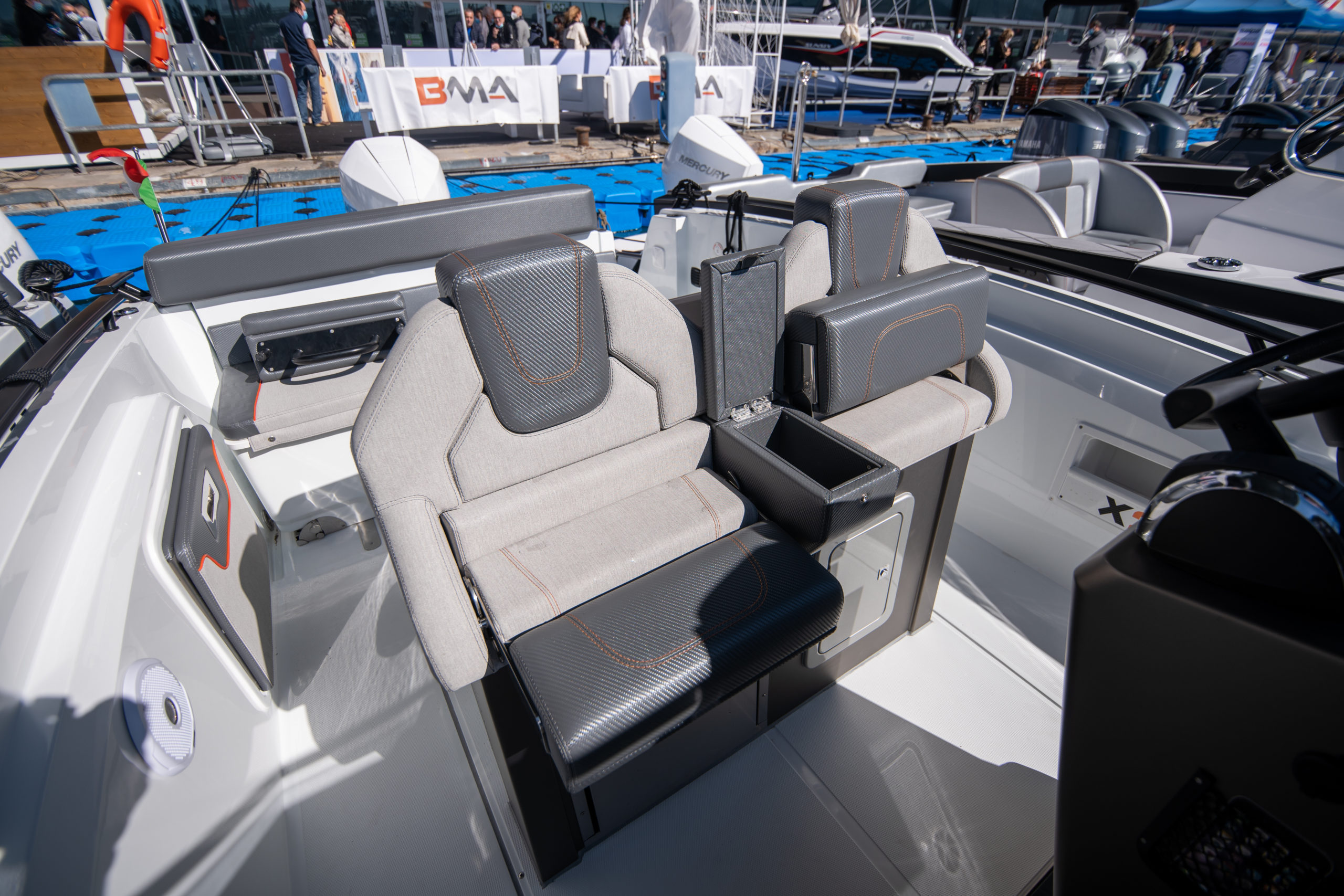 BMA X266 Nautic Center Menorca