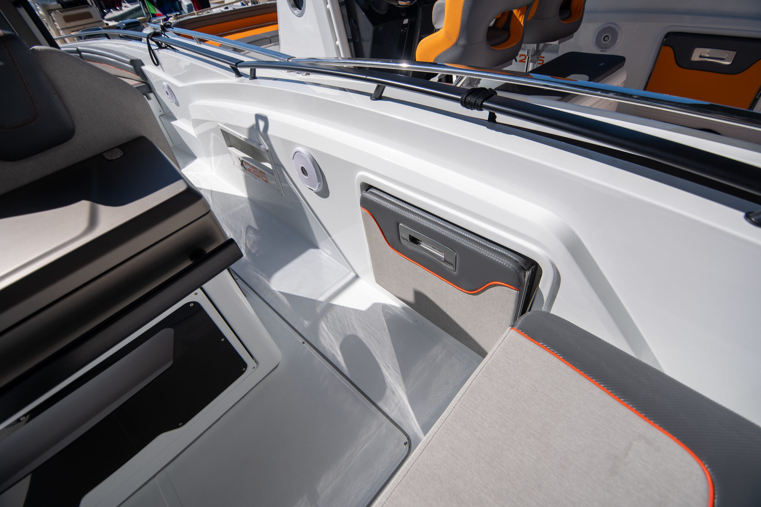 BMA X266 Nautic Center Menorca