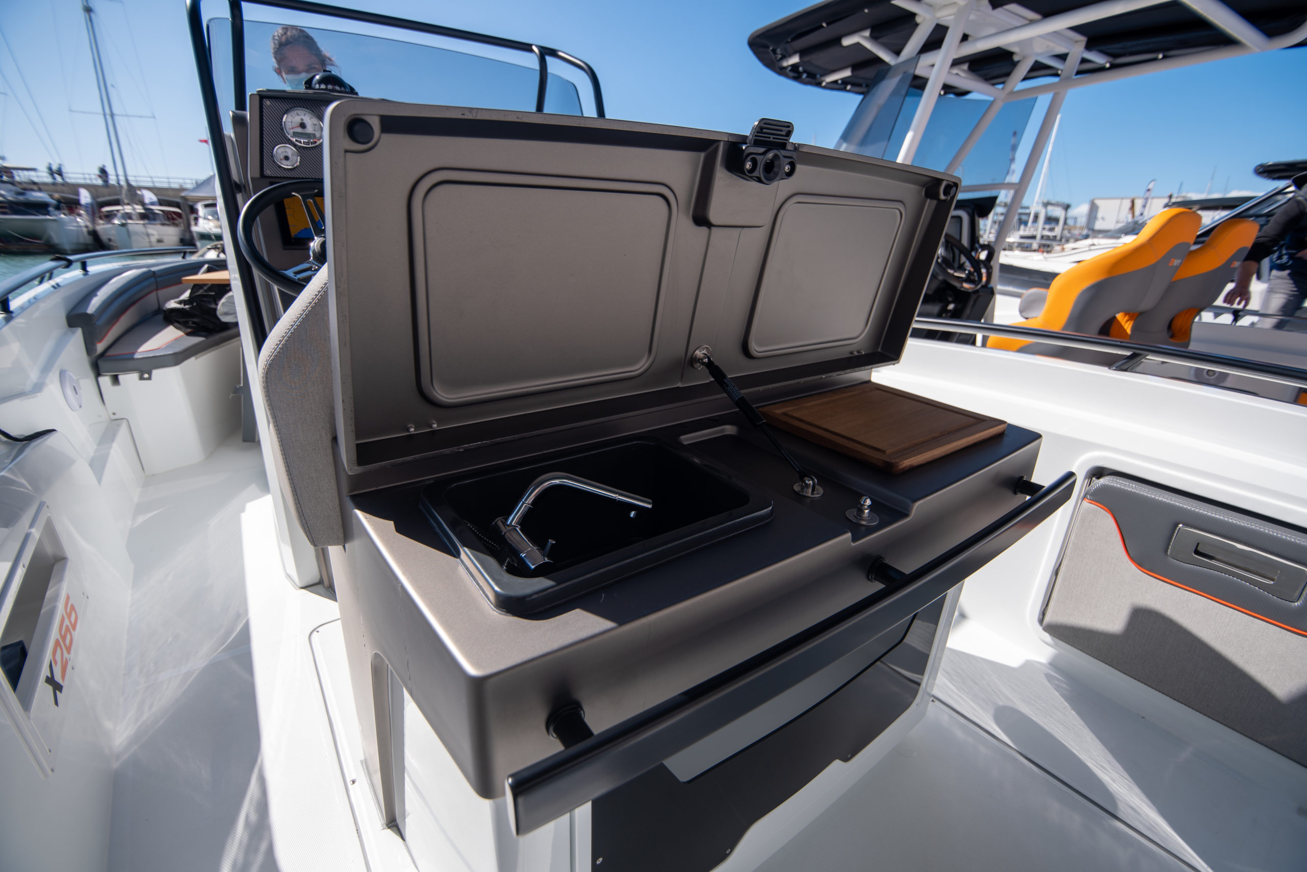 BMA X266 Nautic Center Menorca