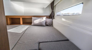 Antares 9 | Beneteau en Menorca | Nautic Center