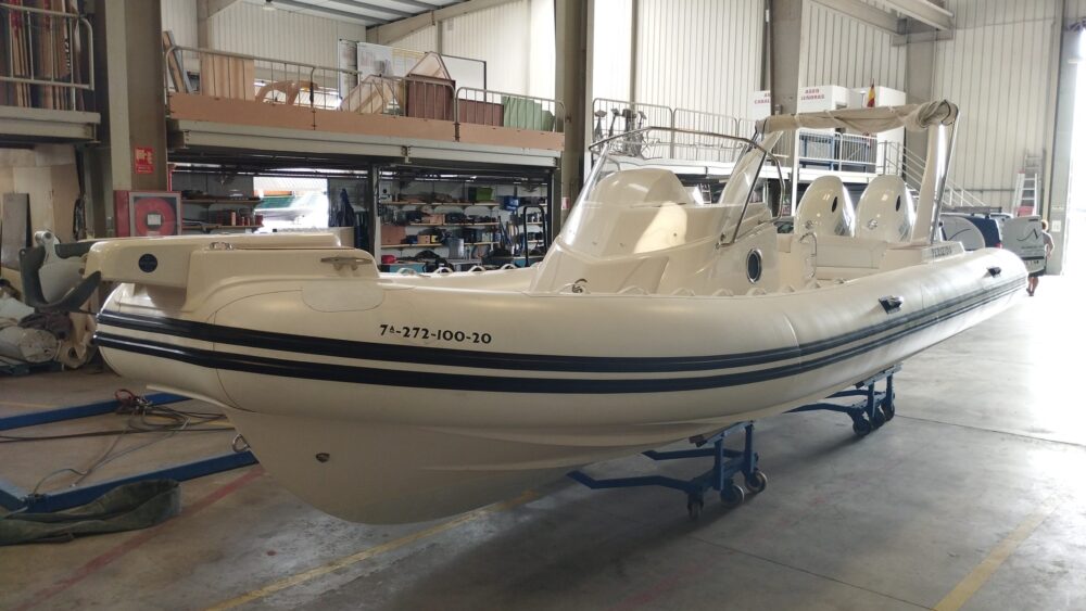 Capelli Tempest 850 Open